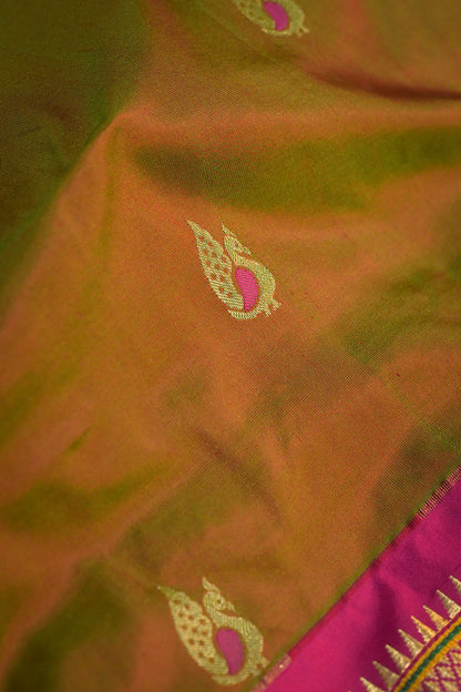9yard  Handwoven Pure Paithani With Peacock Meena Buttis And Pink Contrast