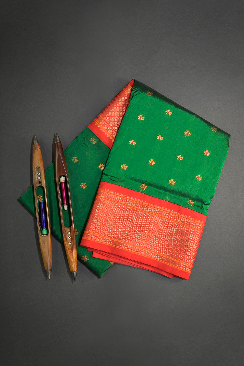 Semi Silk Woven Contrast Maharani Paithani