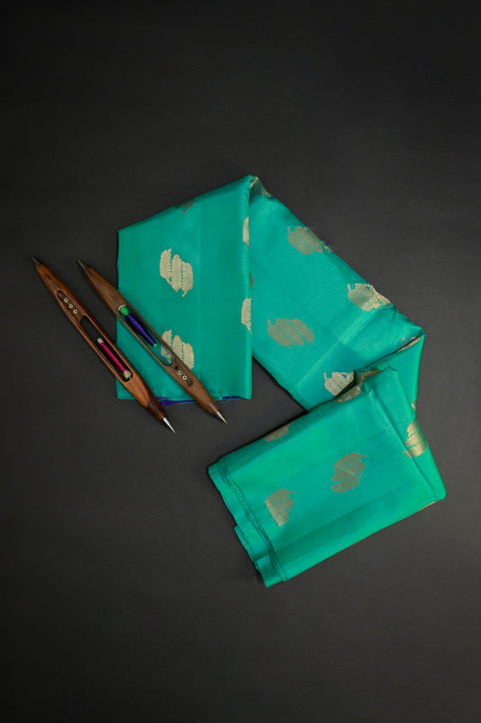 Soft Silk Borderless With Triple Leaves Motifs
