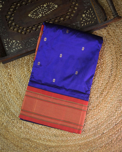 Royal blue Silk Paithanis Woven paithani with red contrast