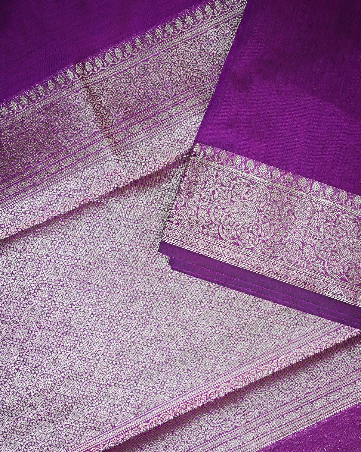 Purple Cotton/Linen Saree – Woven Plain Body with Rich Pallu