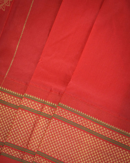 Royal blue Silk Paithanis Woven paithani with red contrast