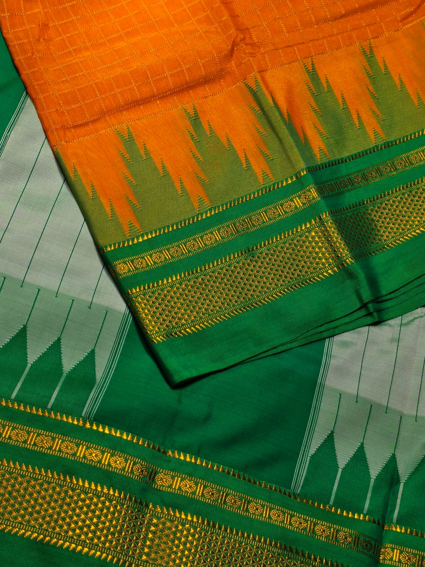 Kolhapuri Illkal Cotton Chex Saree