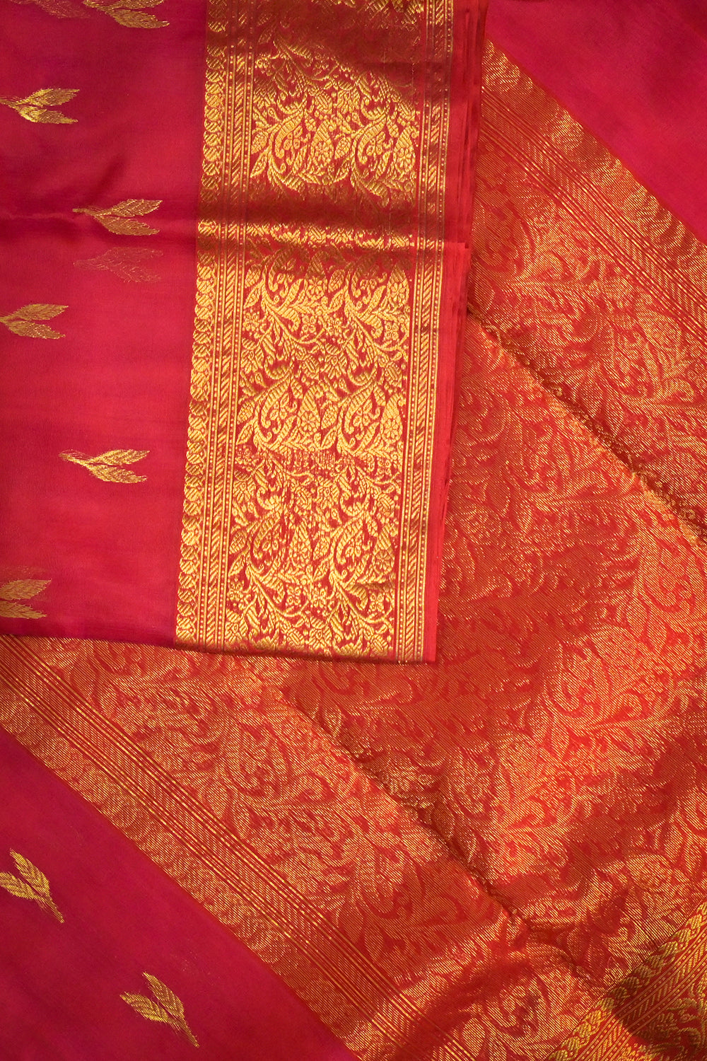 Chanderi Woven Leaf Jari Motifs With Self Matching