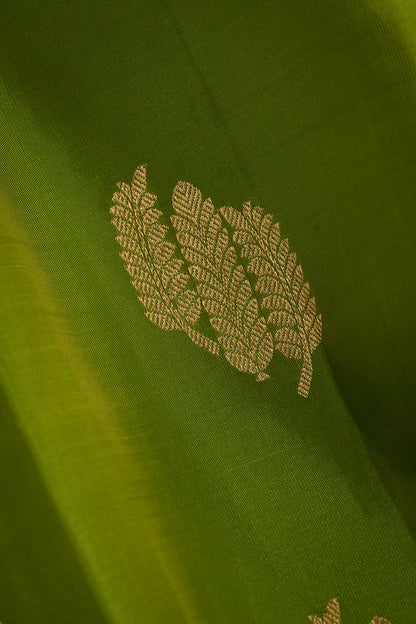 Soft Silk Borderless With Triple Leaves Motifs