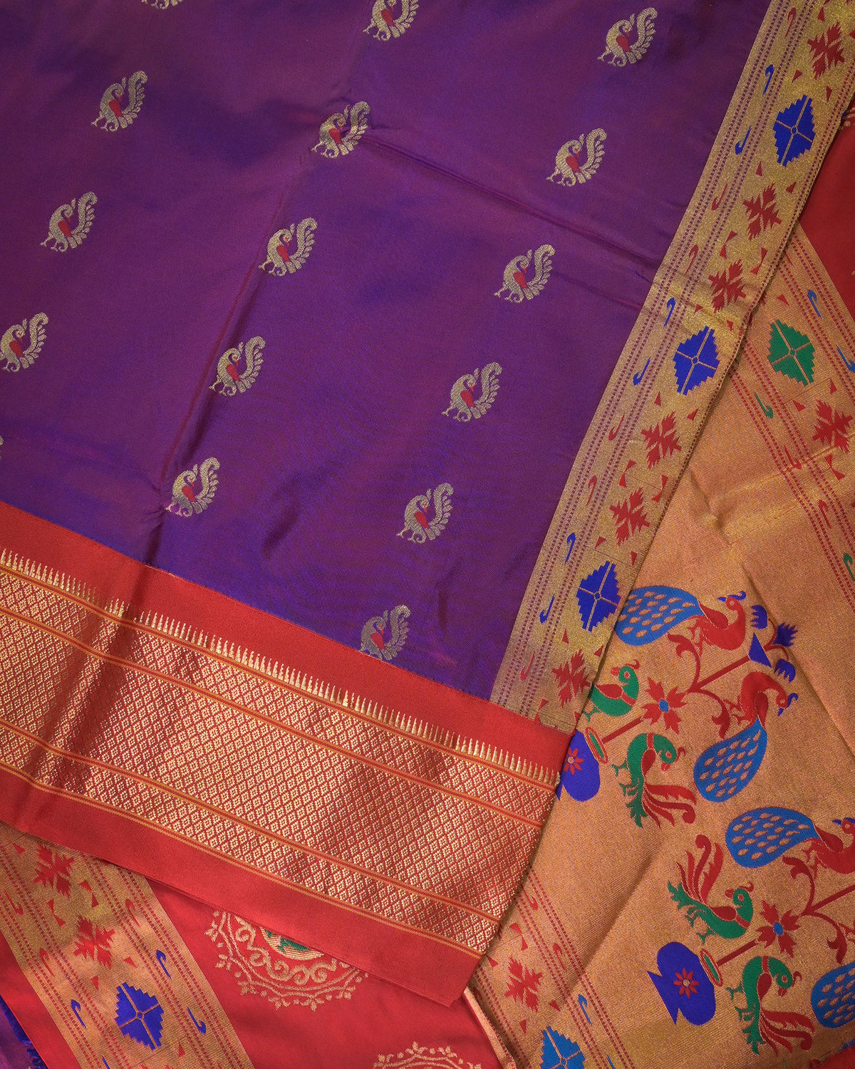 Magenta Silk Paithani Woven paithani with red contrast