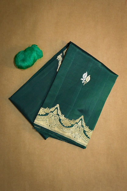 Banarasi Woven Double Leaf Motifs With Necklace Border