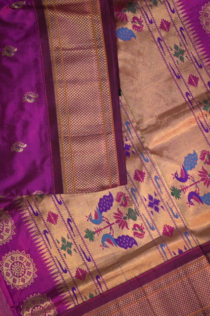 9yard Handwoven Pure Paithani With Peacock Meena Buttis