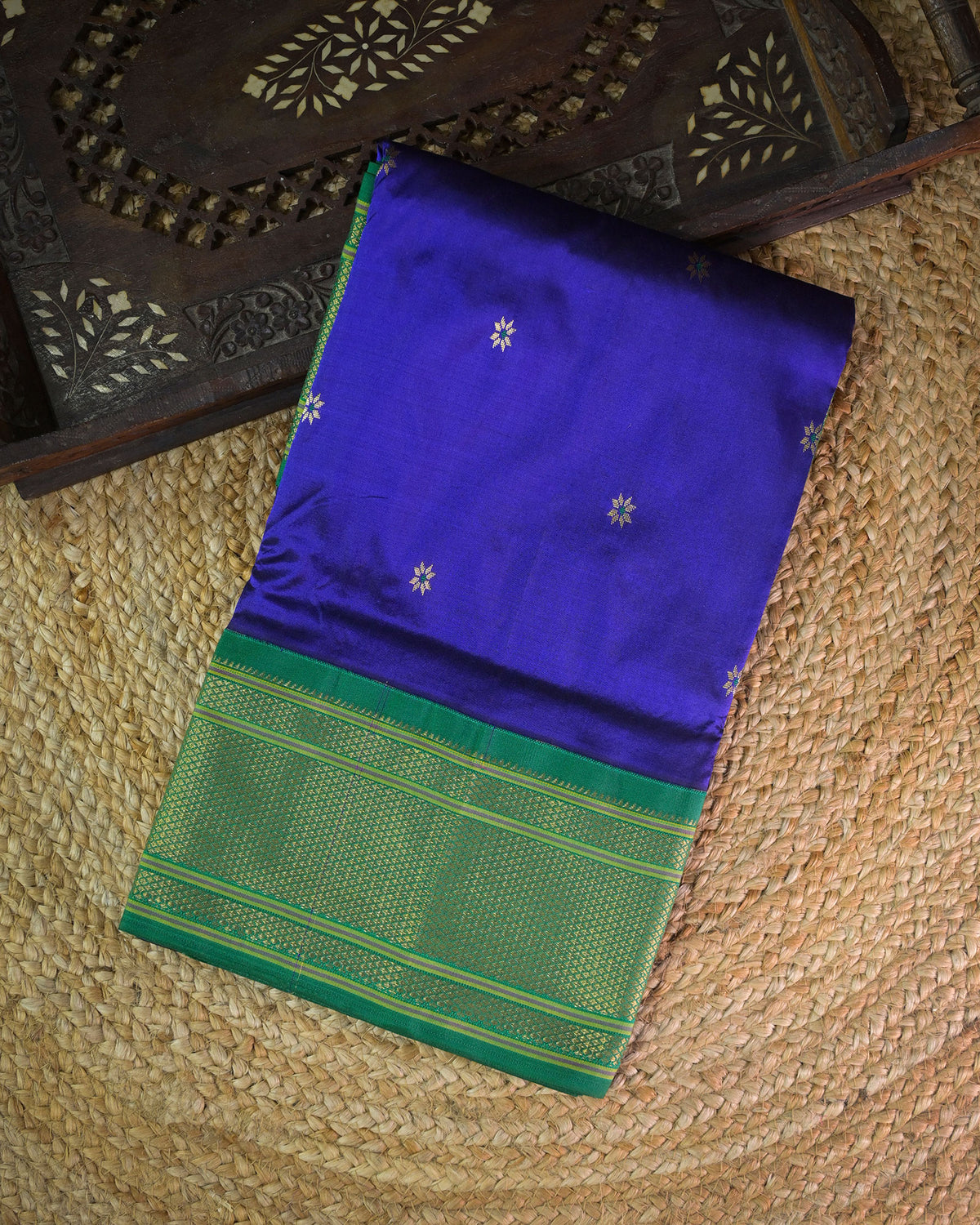 Royal blue Silk Paithanis Woven paithani with green contrast