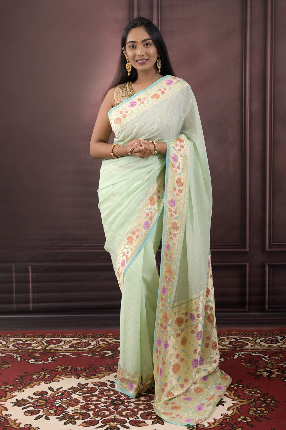 Georgette Woven Gold Jari Buttis With Lotus Border
