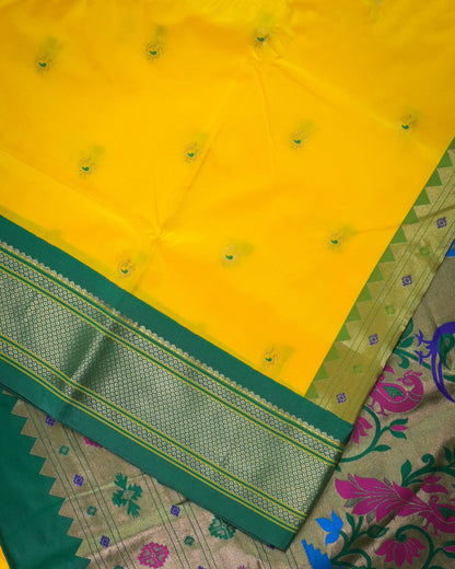Lemon yellow Silk Paithani Woven paithani with green contrast