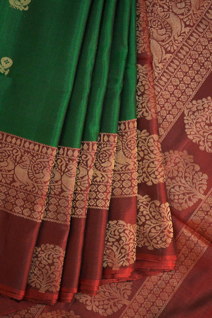 Soft Silk Woven Alternate Leaf And Peacock Jari Motifs