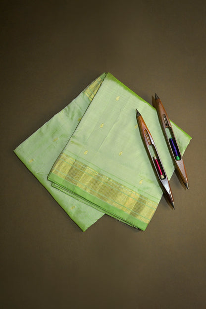 Paithani Handwoven Paithani With Parrot Pallu