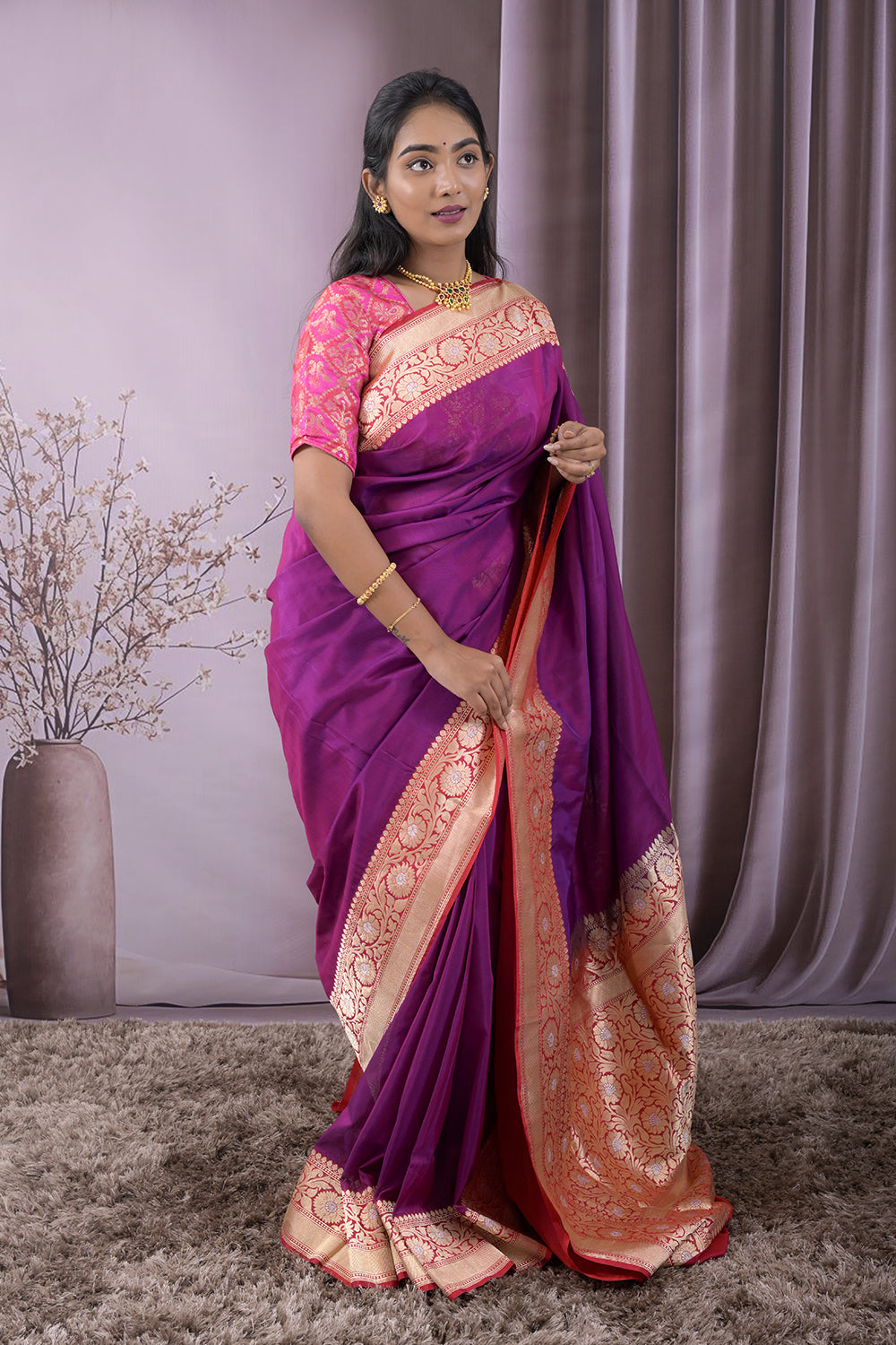 Banarasi Plain Body With Banarasi Border