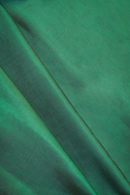 Soft Silk Borderless With Betel Leafs Jari Motifs With Green Contrast