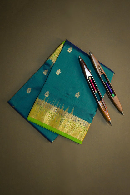 9yard Handwoven Kanjivaram Silk With Parrot Green Contrast