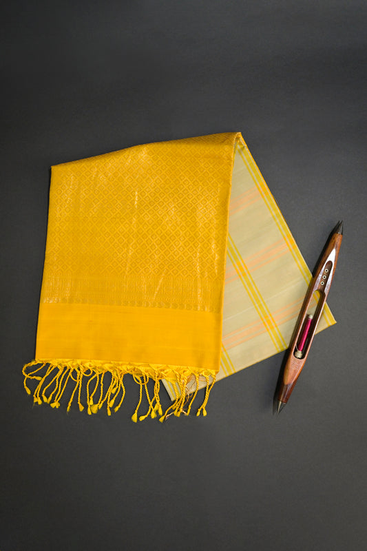 Soft Silk Woven Chex Pattern